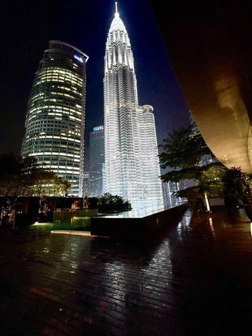 1 Min To Klcc Twin Tower Apartamento Kuala Lumpur Exterior foto