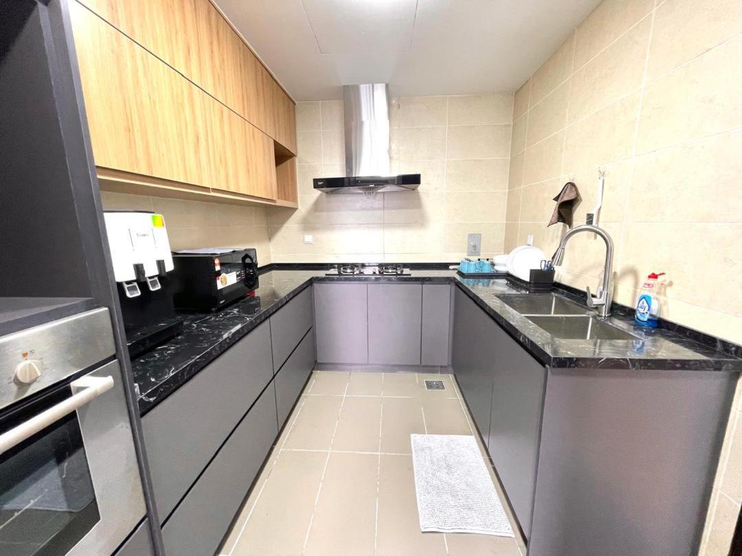 1 Min To Klcc Twin Tower Apartamento Kuala Lumpur Exterior foto